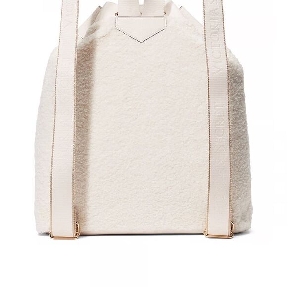 Victoria’s Secret Shearling Backpack
Cinch Backpack - Picture 3 of 5
